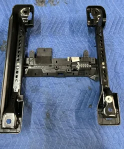 2017-2019 FORD F250 F350 FRONT PASSENGER RIGHT LOWER SEAT TRACK RAIL FRAME OEM