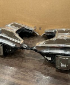 2020 2021 2022 FORD F250 F350 F450 PLATINUM LED HEADLIGHT PAIR LEFT RIGHT OEM
